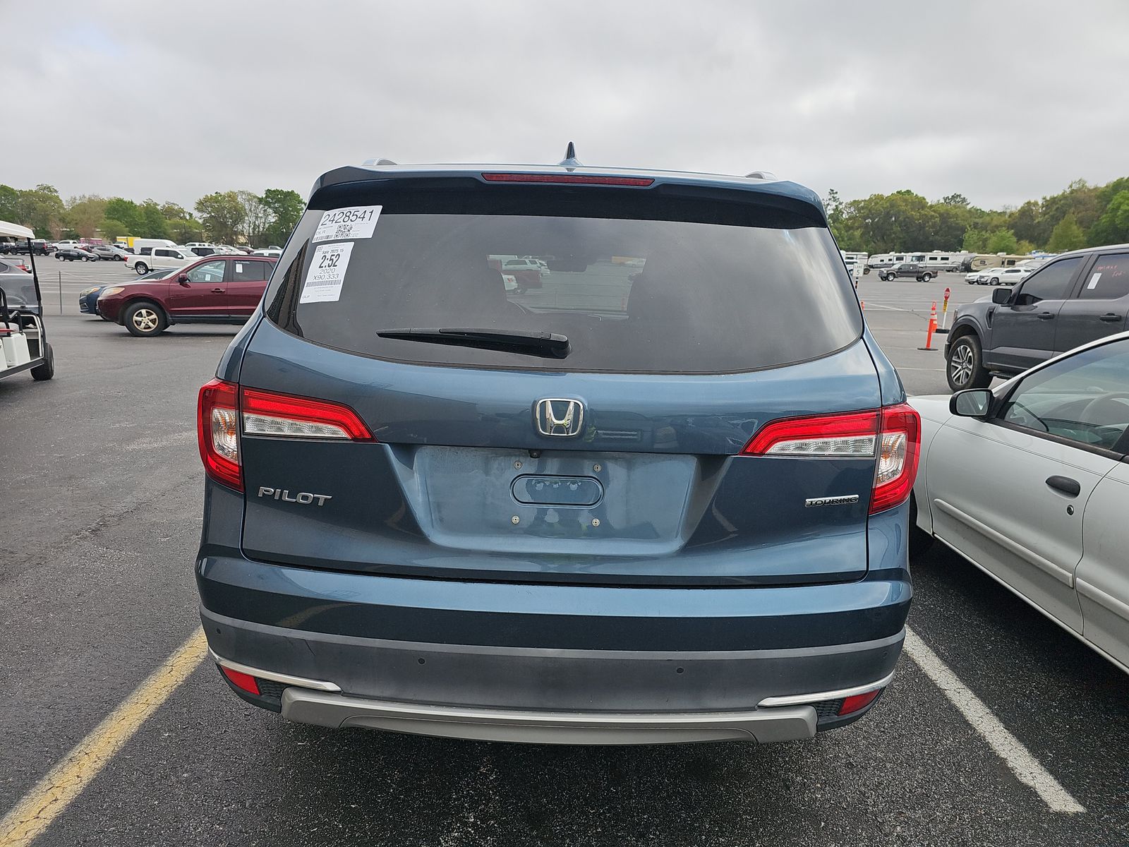 2020 Honda Pilot Touring FWD