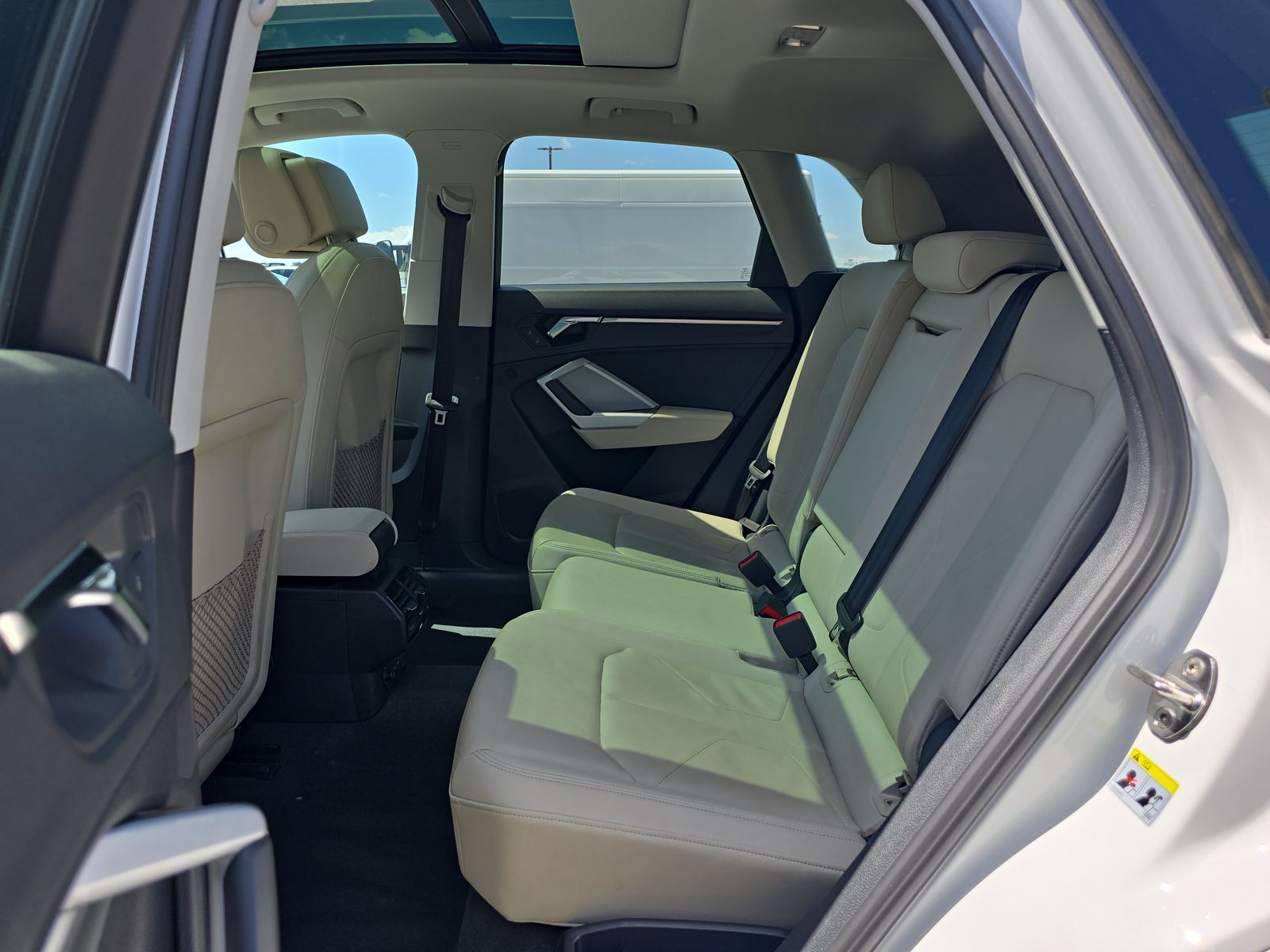 2023 Audi Q3 S line Premium AWD