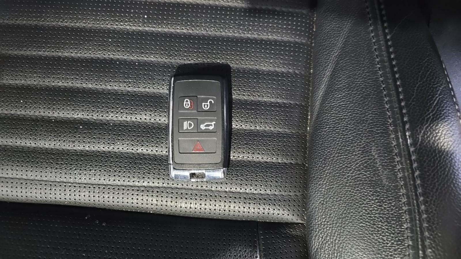 2021 Land Rover Discovery S R-Dynamic AWD