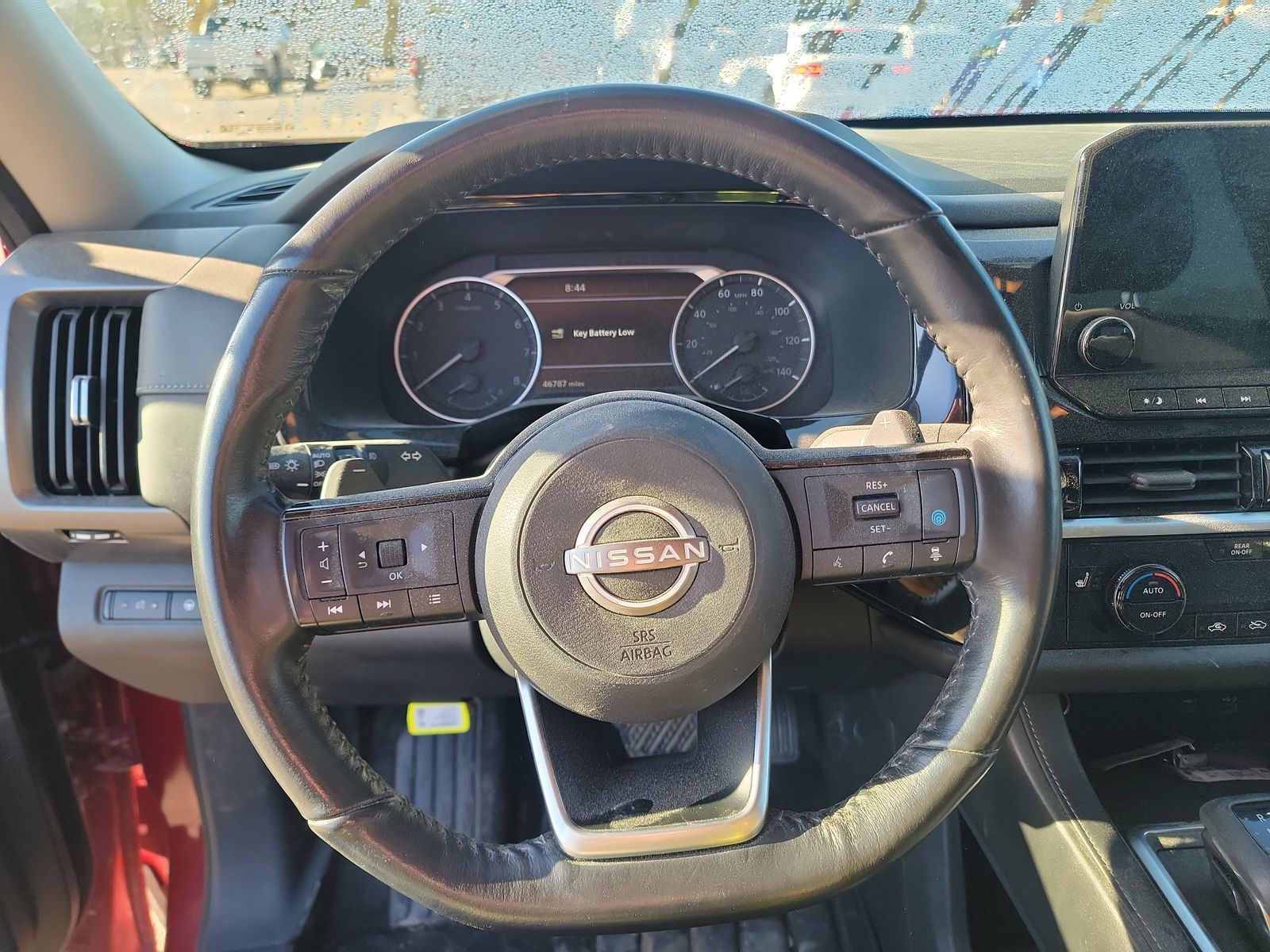 2022 Nissan Pathfinder SL FWD