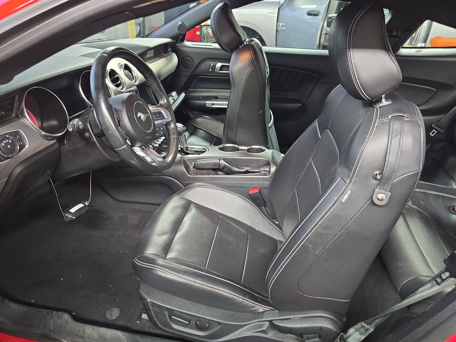 2021 Ford Mustang EcoBoost Premium RWD