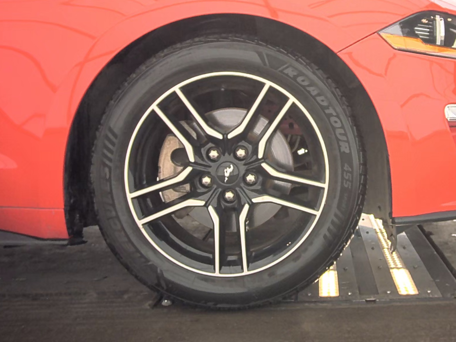 2021 Ford Mustang EcoBoost Premium RWD