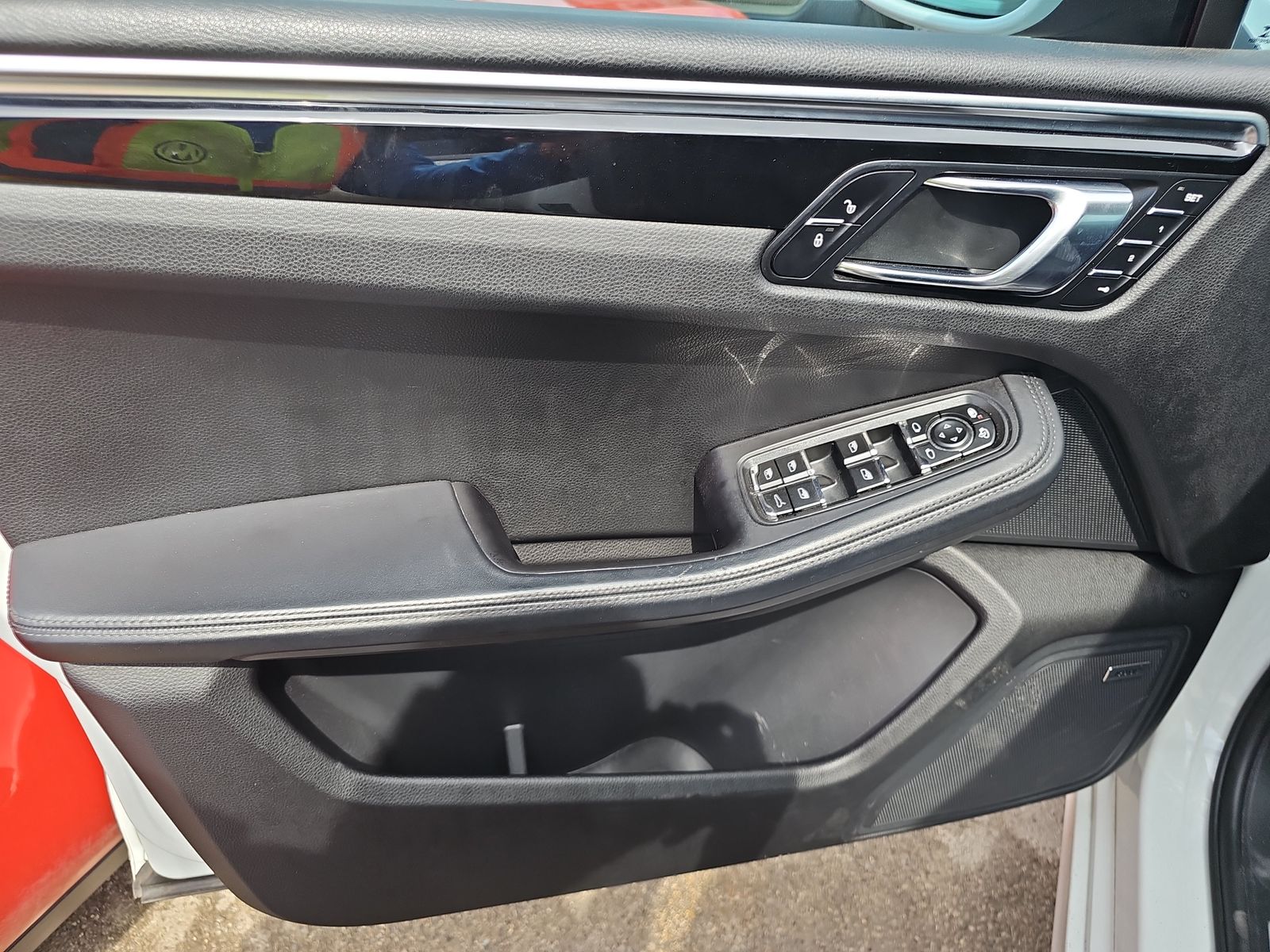 2018 Porsche Macan Turbo AWD