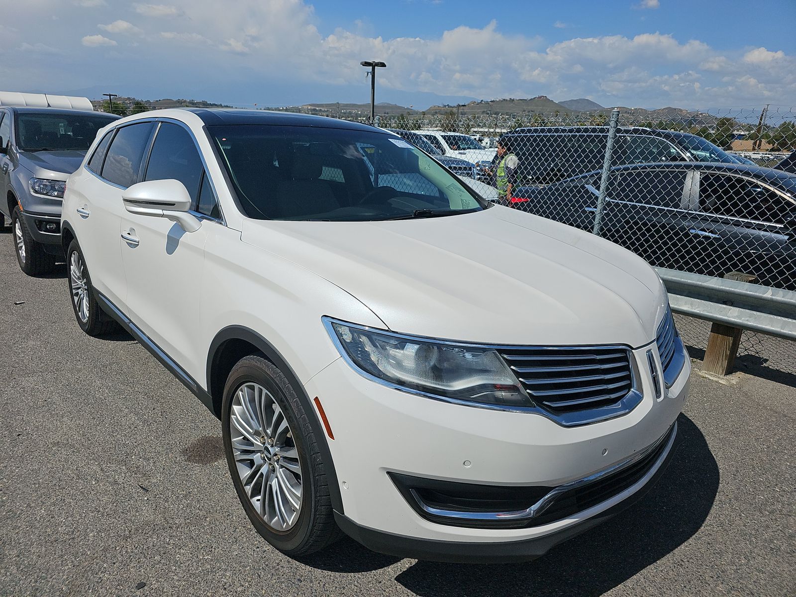 2017 Lincoln MKX Reserve FWD