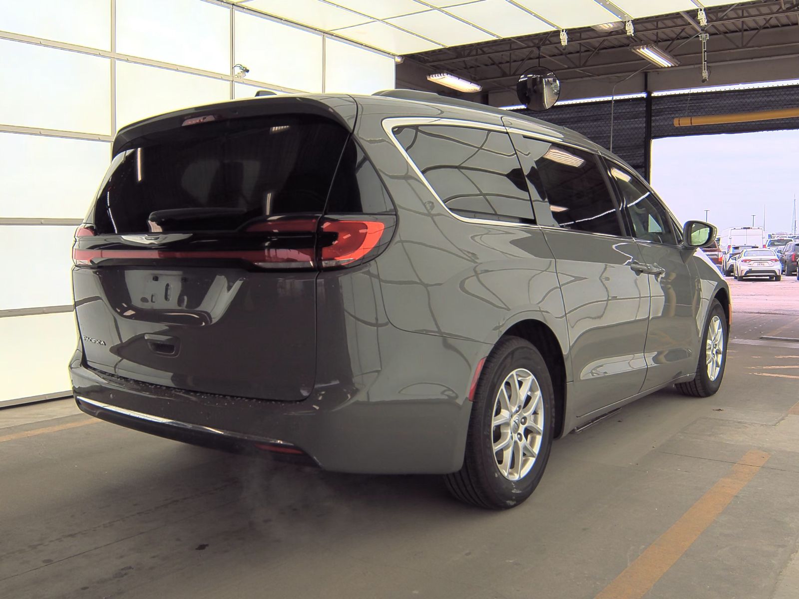 2022 Chrysler Pacifica Touring L FWD