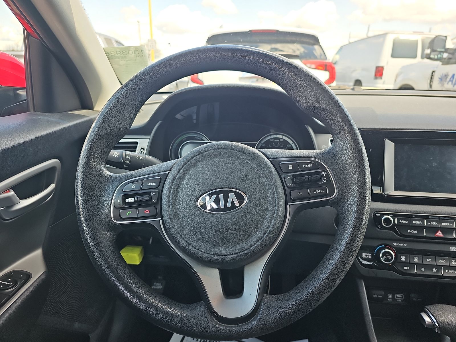 2017 Kia Niro LX FWD