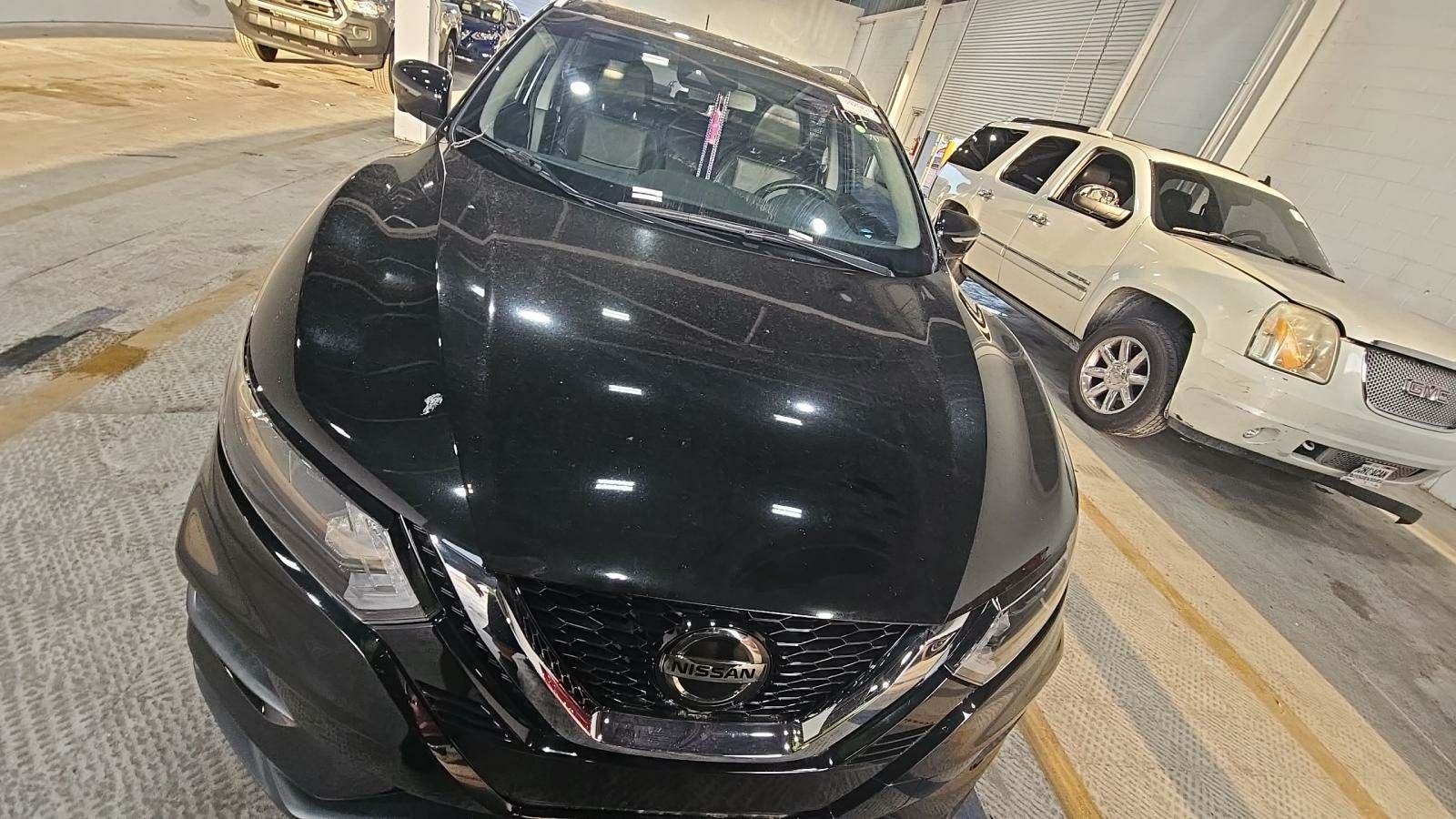 2020 Nissan Rogue Sport SV FWD