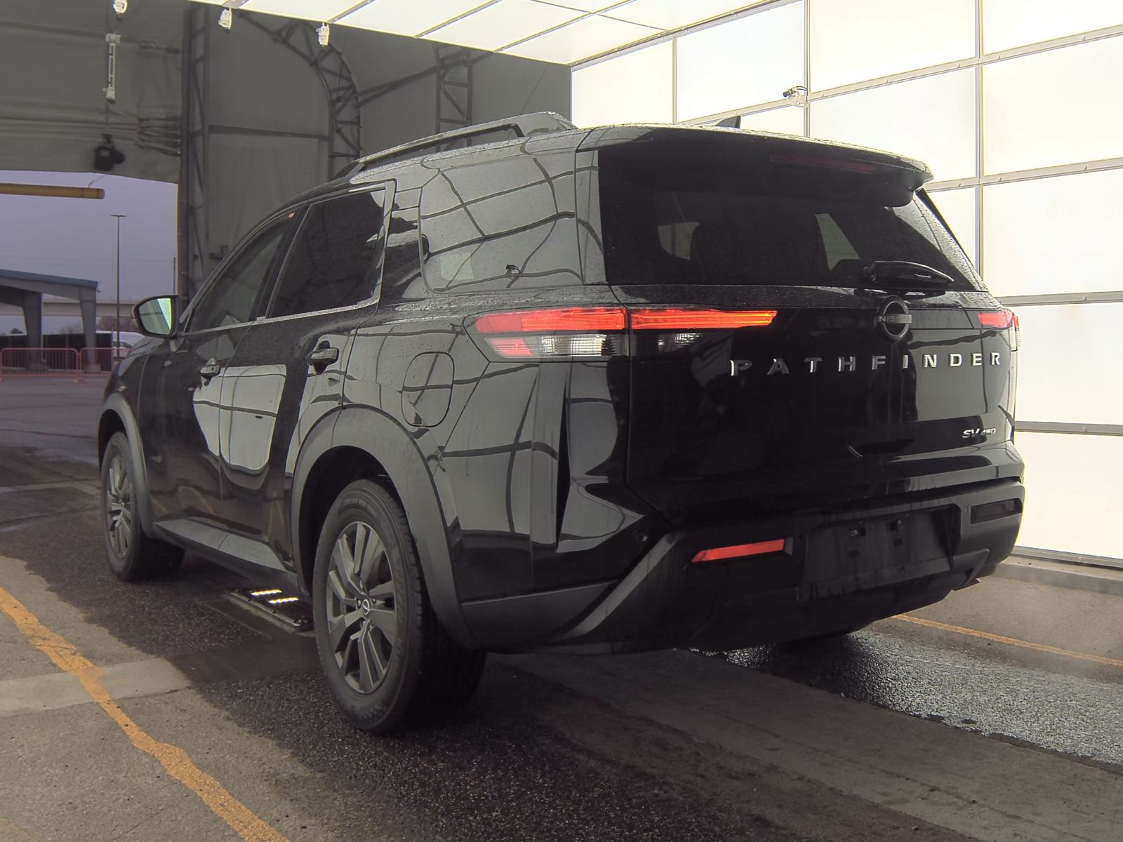 2022 Nissan Pathfinder SV AWD