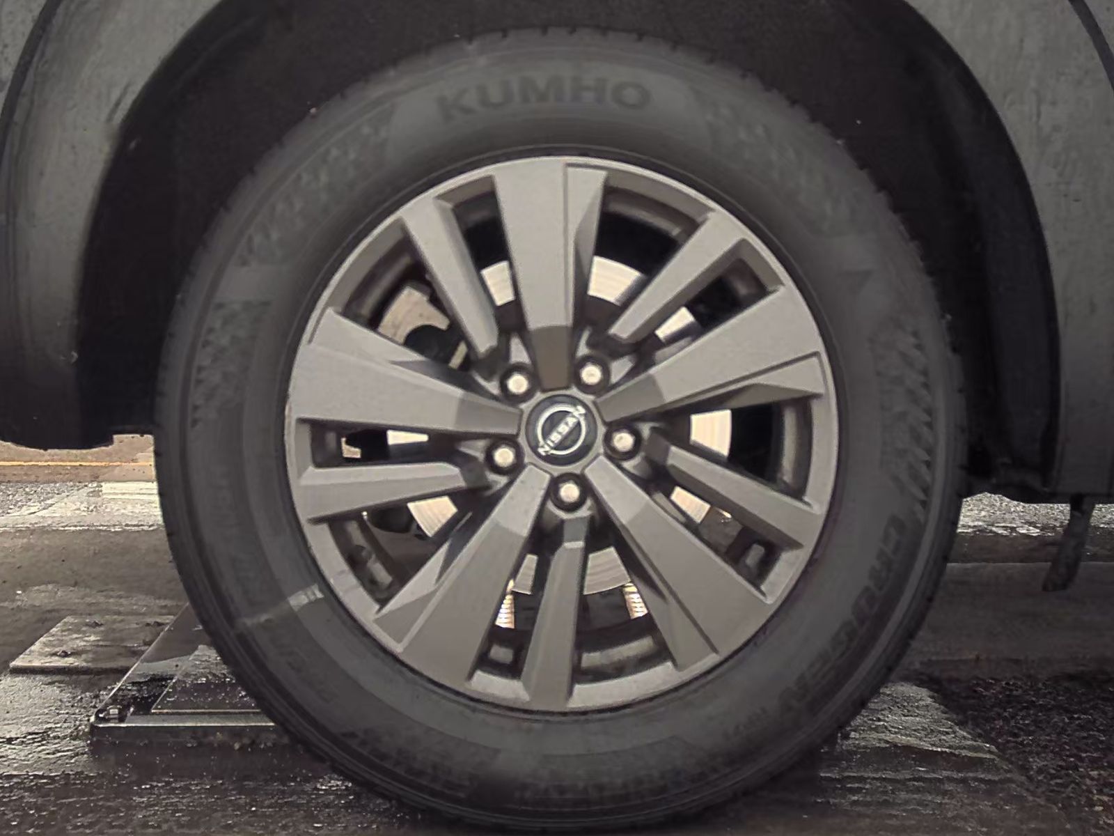 2022 Nissan Pathfinder SV AWD