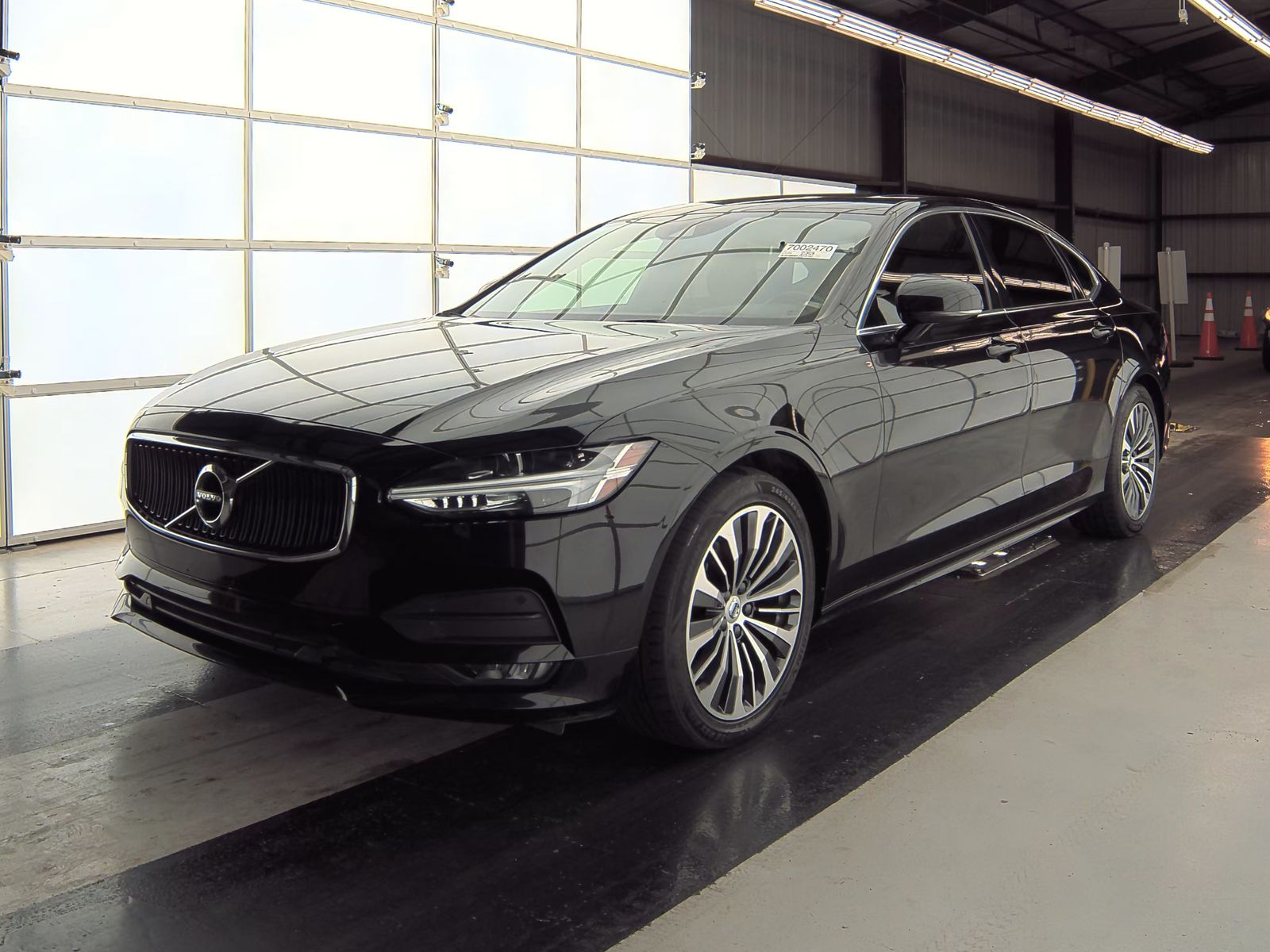 High-quality used cars Volvo S90. Only Clean Title!