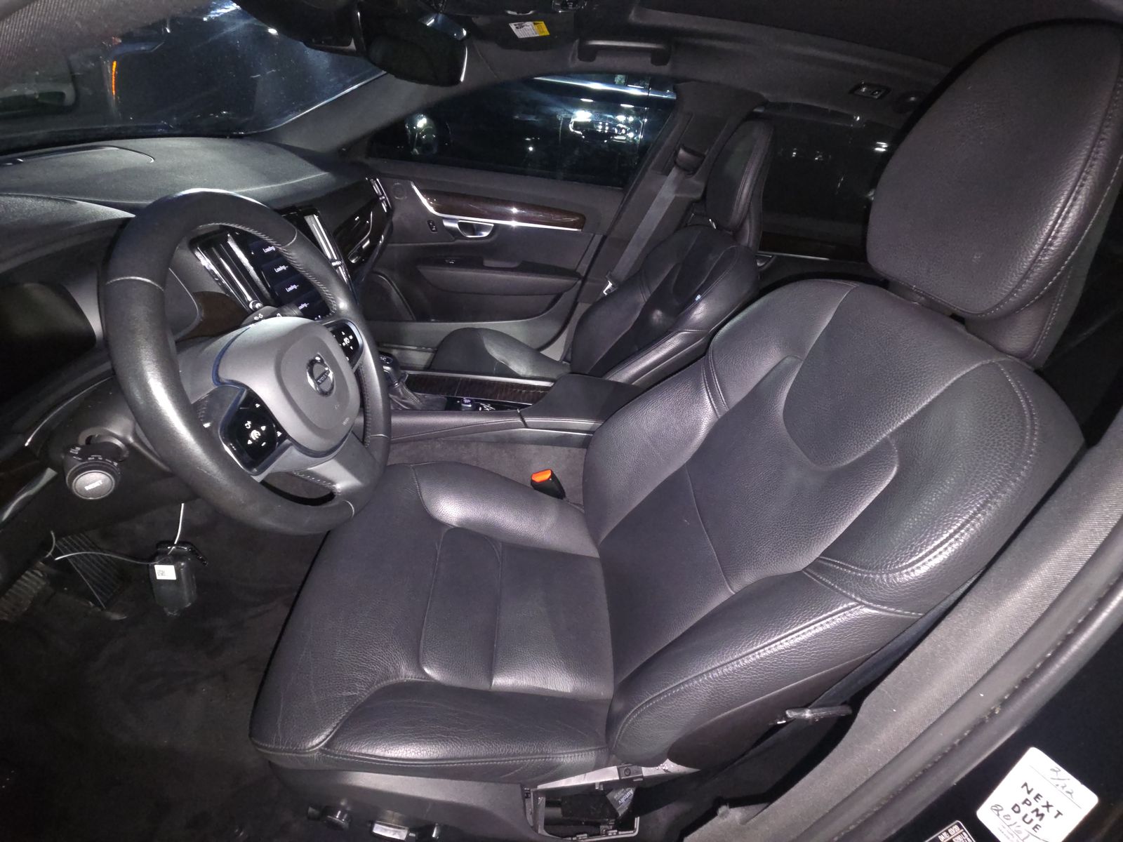 2020 Volvo S90 T6 Momentum AWD