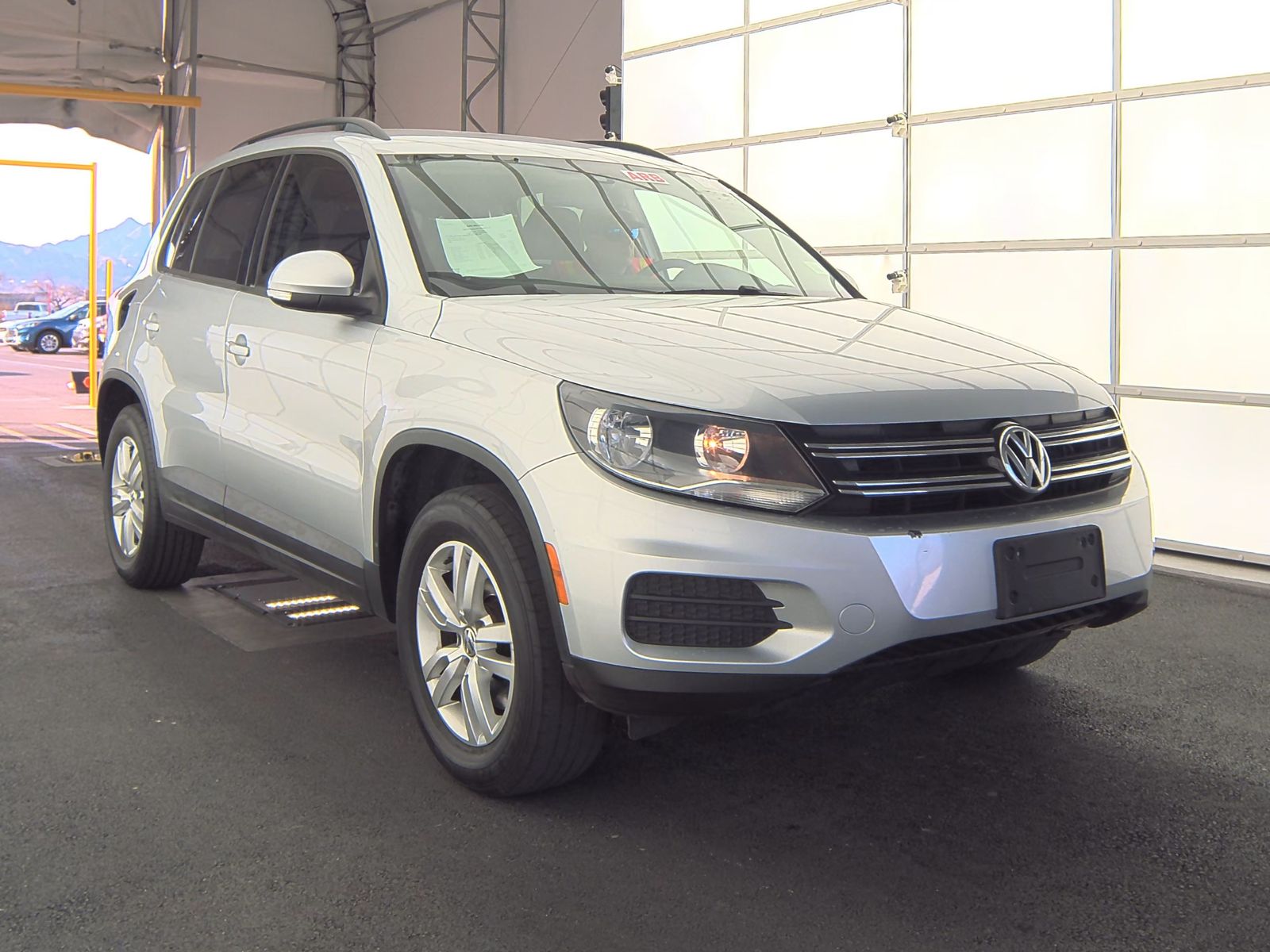 2017 Volkswagen Tiguan 2.0T S FWD