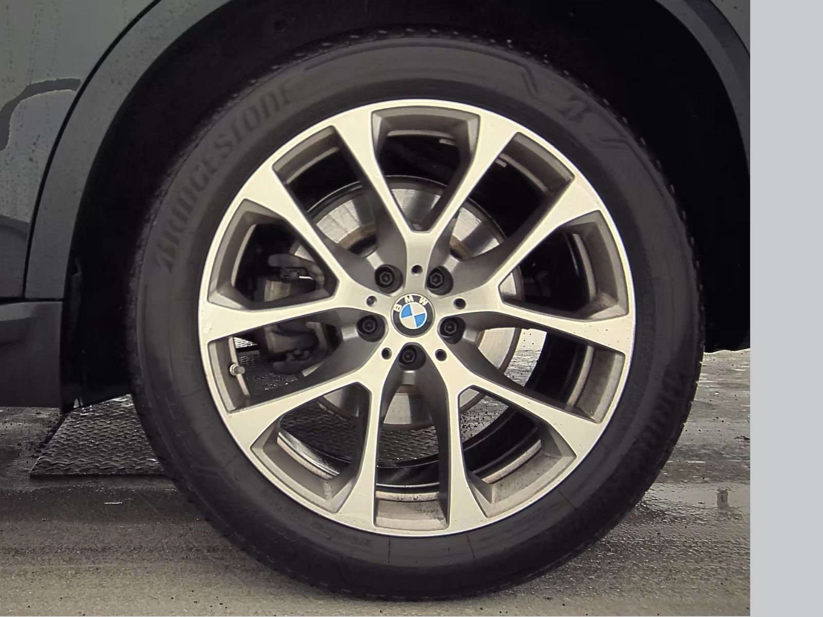 2024 BMW X5 xDrive40i AWD