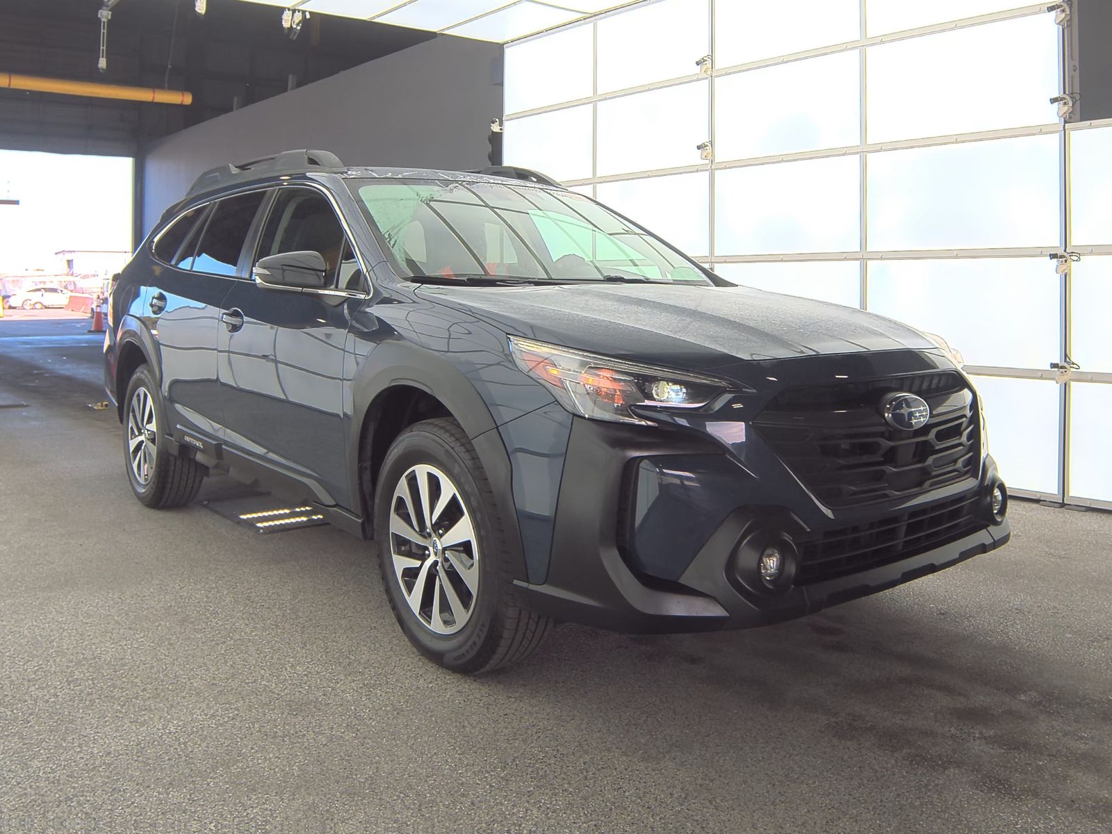 2023 Subaru Outback Premium AWD