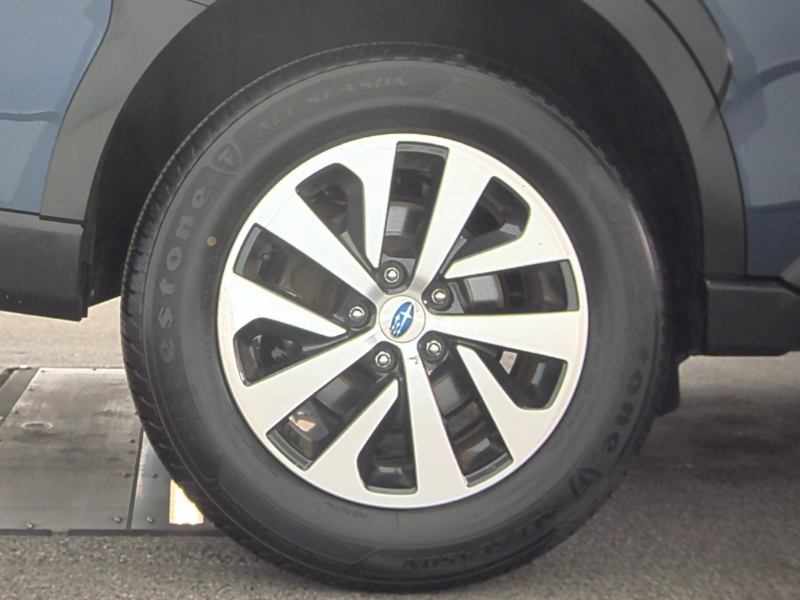 2023 Subaru Outback Premium AWD