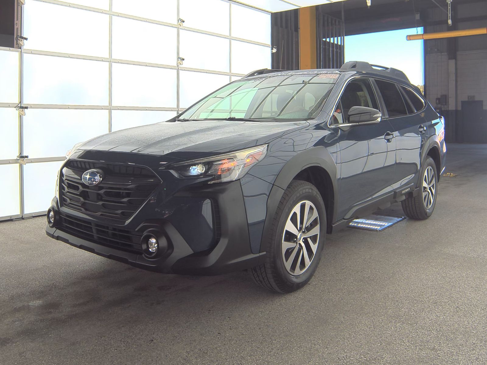 2023 Subaru Outback Premium AWD