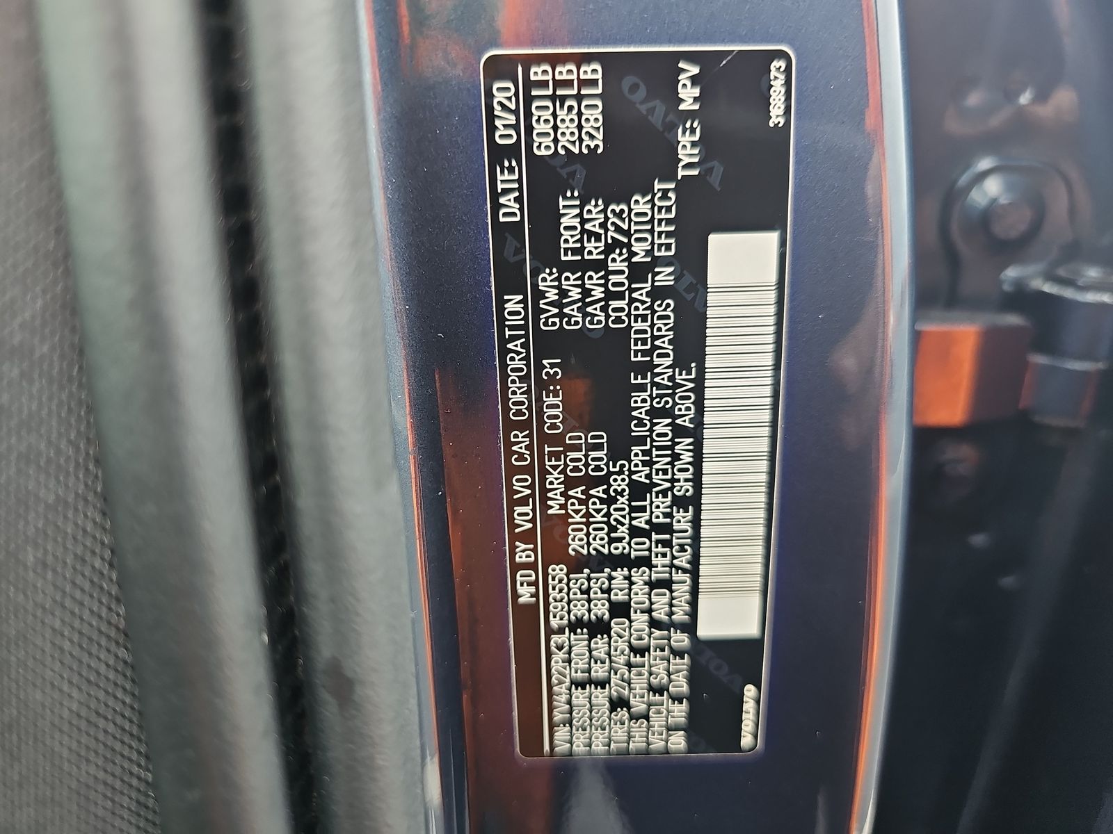 2020 Volvo XC90 T6 Momentum AWD
