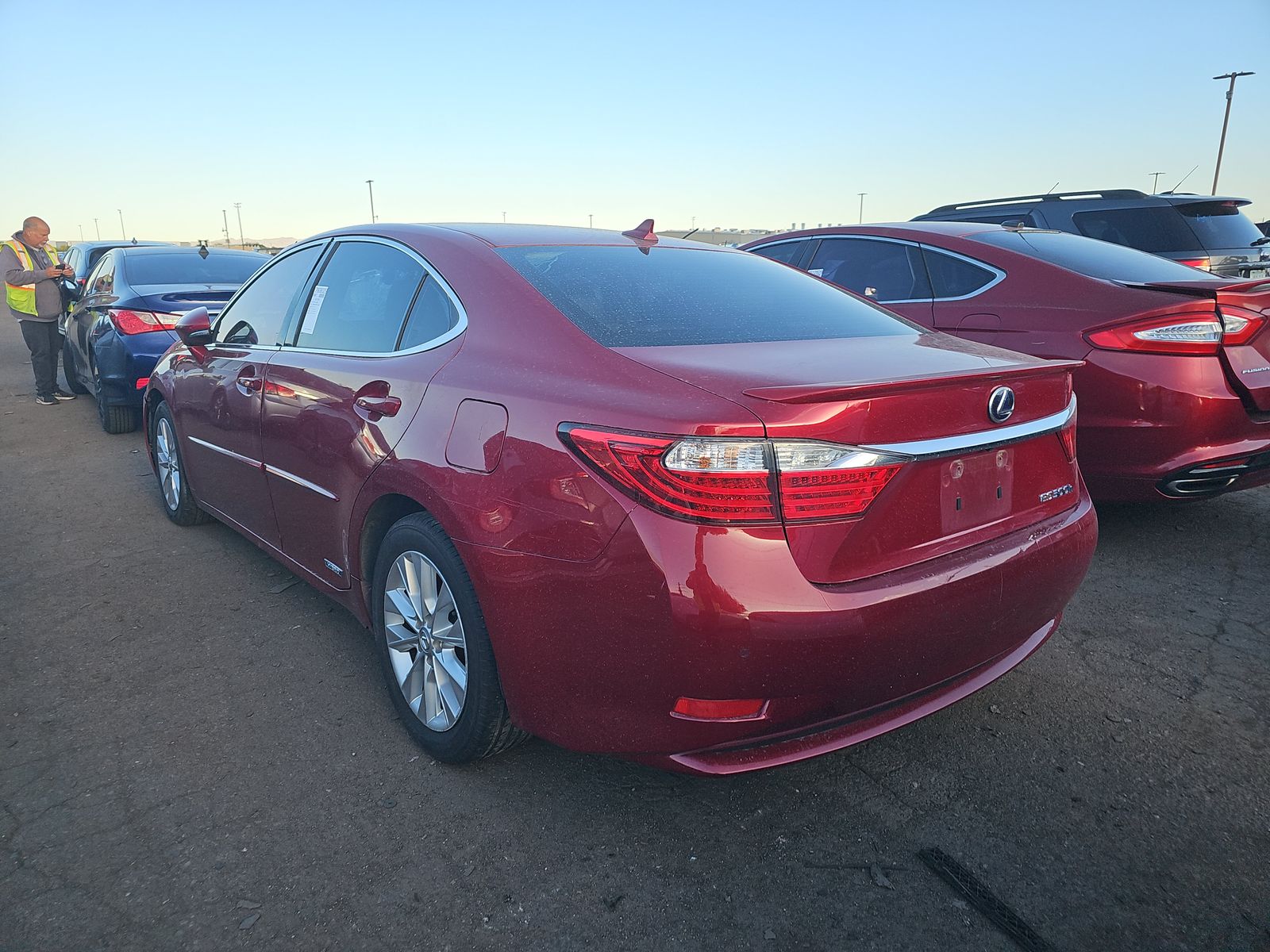 2013 Lexus ES ES 300h FWD