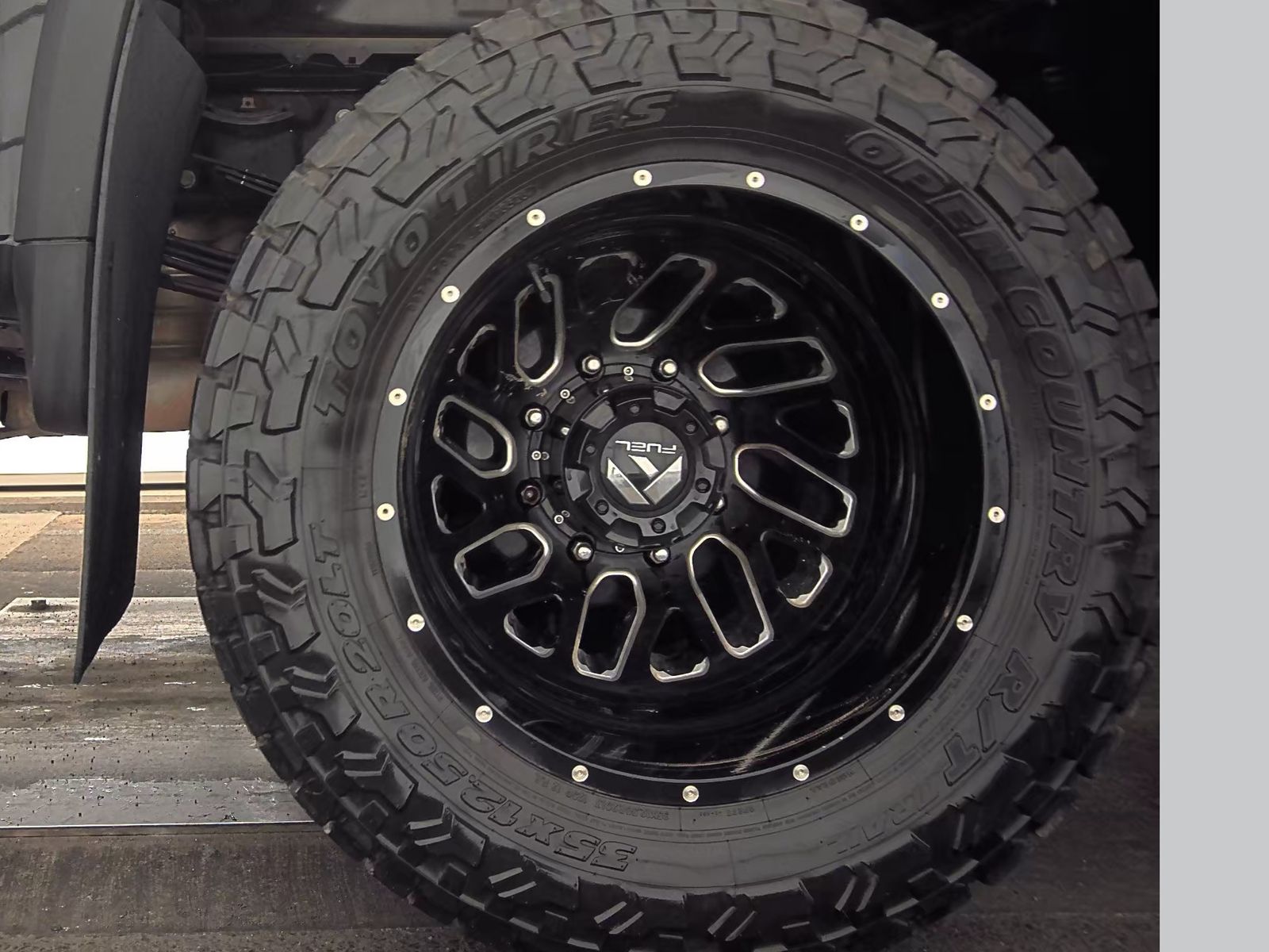 2023 Chevrolet Silverado 3500HD LTZ AWD