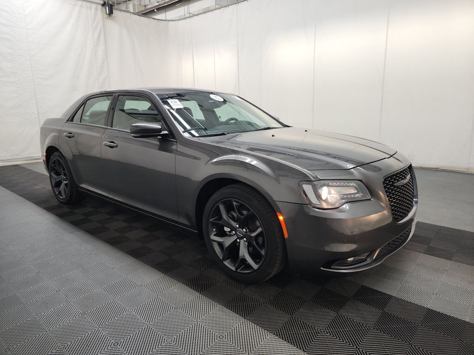 2023 Chrysler 300 300S RWD