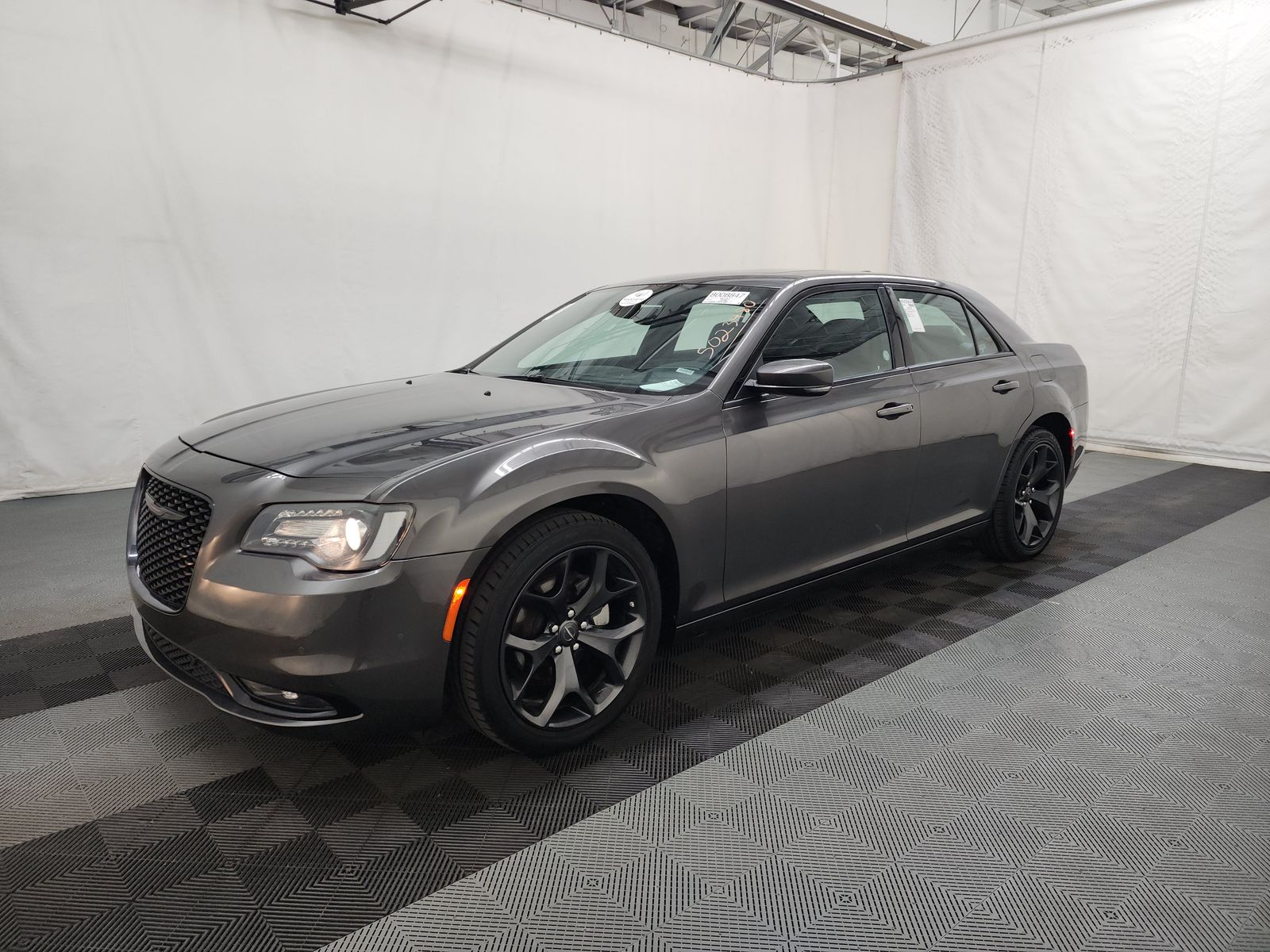 2023 Chrysler 300 300S RWD