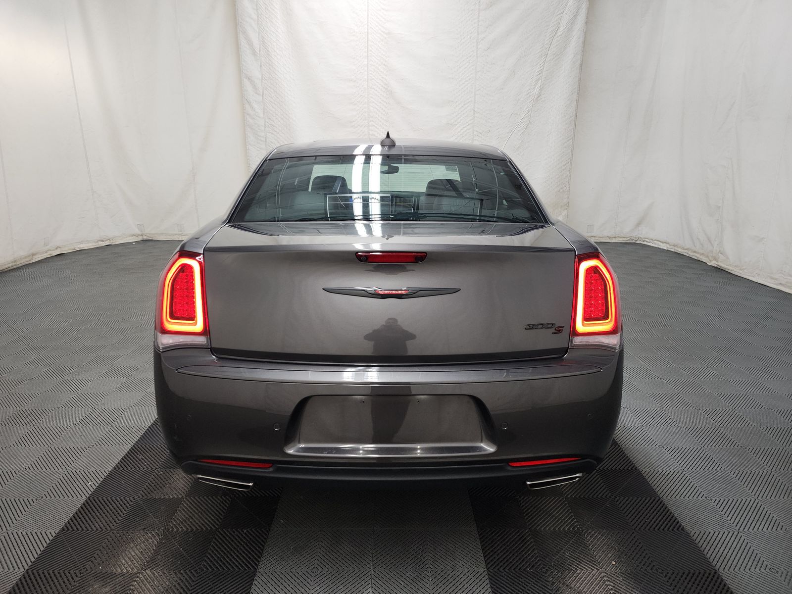 2023 Chrysler 300 300S RWD