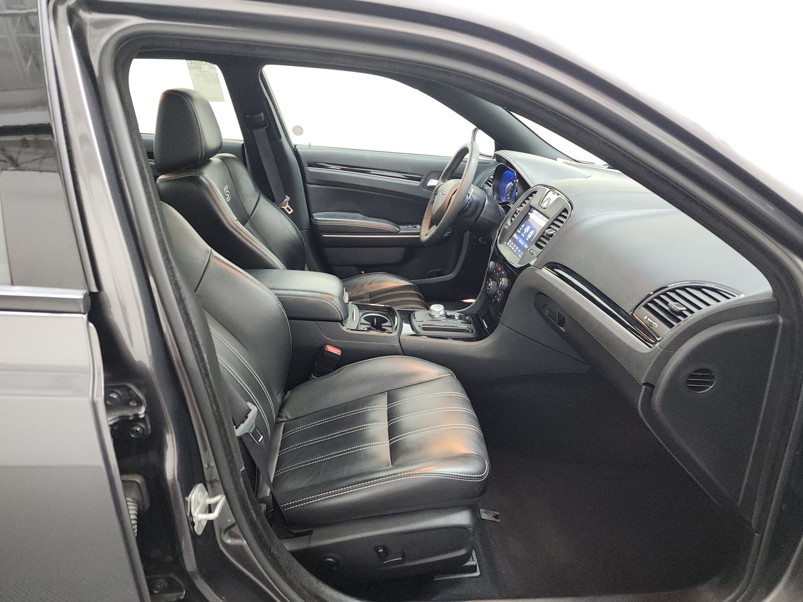2023 Chrysler 300 300S RWD