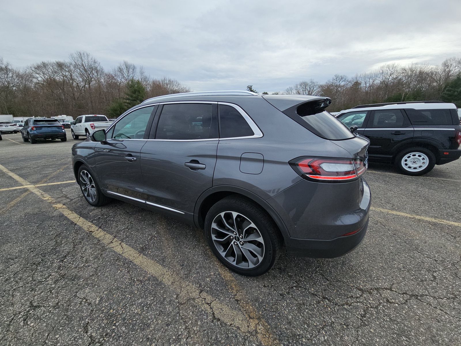 2021 Lincoln Nautilus Reserve AWD