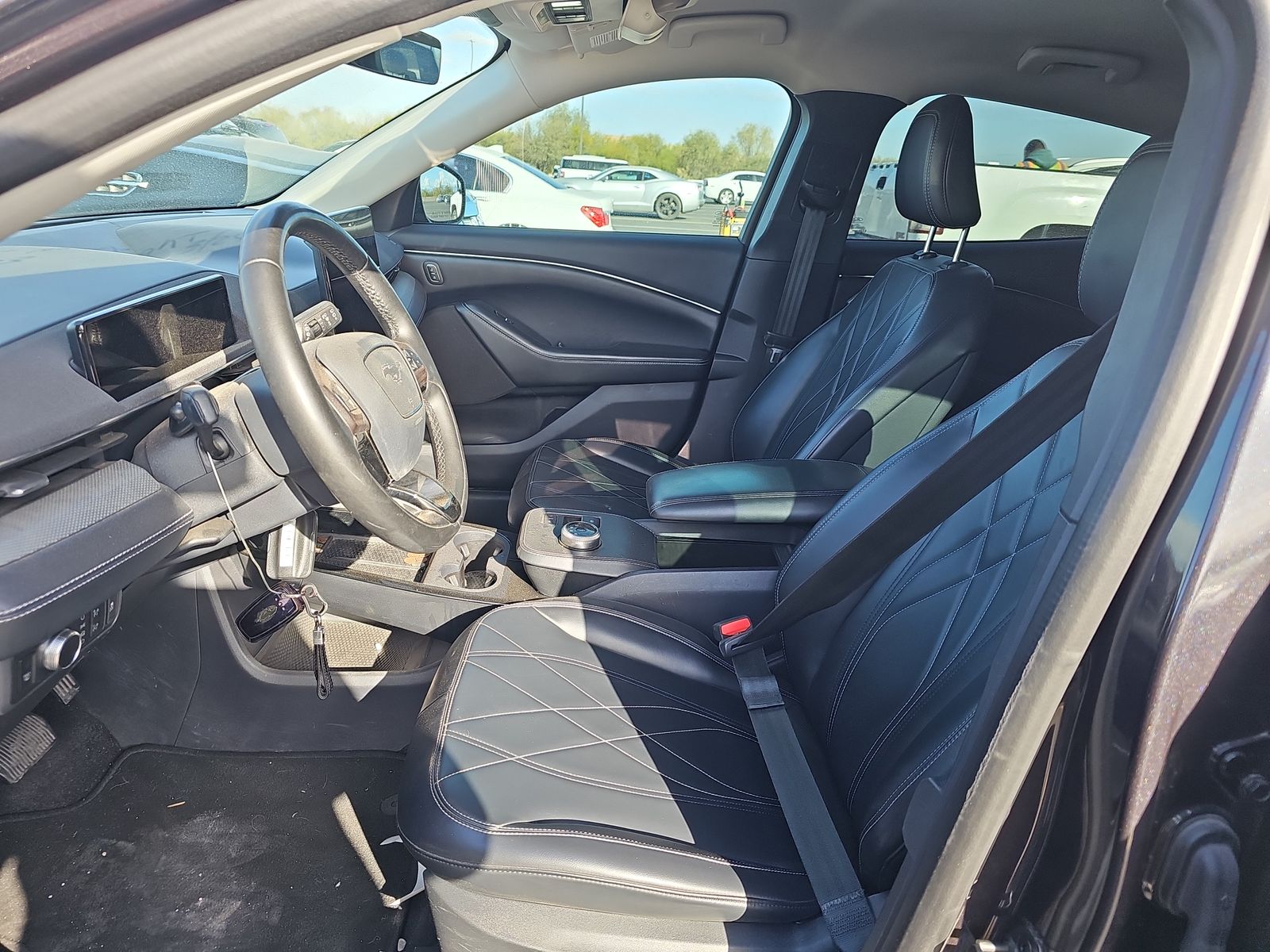 2022 Ford Mustang Mach-E Select RWD