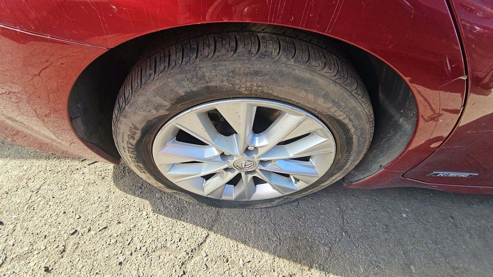 2013 Lexus ES ES 300h FWD