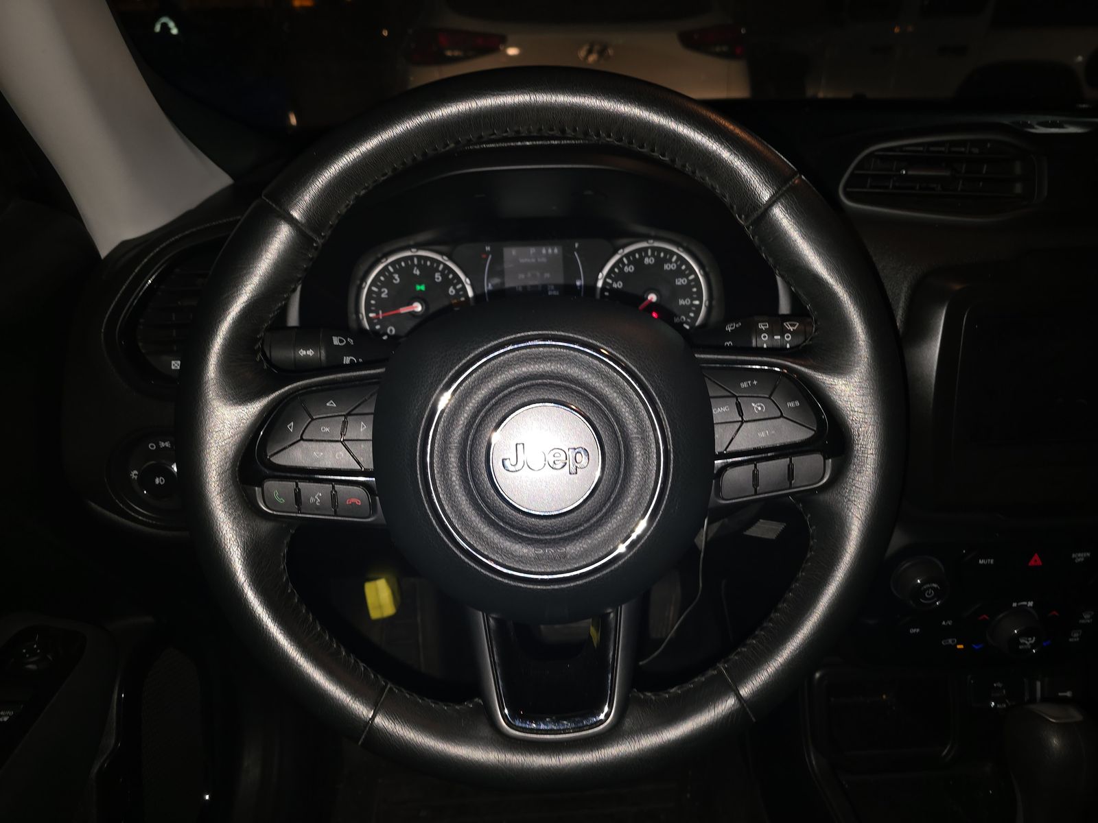 2019 Jeep Renegade Latitude Altitude Edition FWD