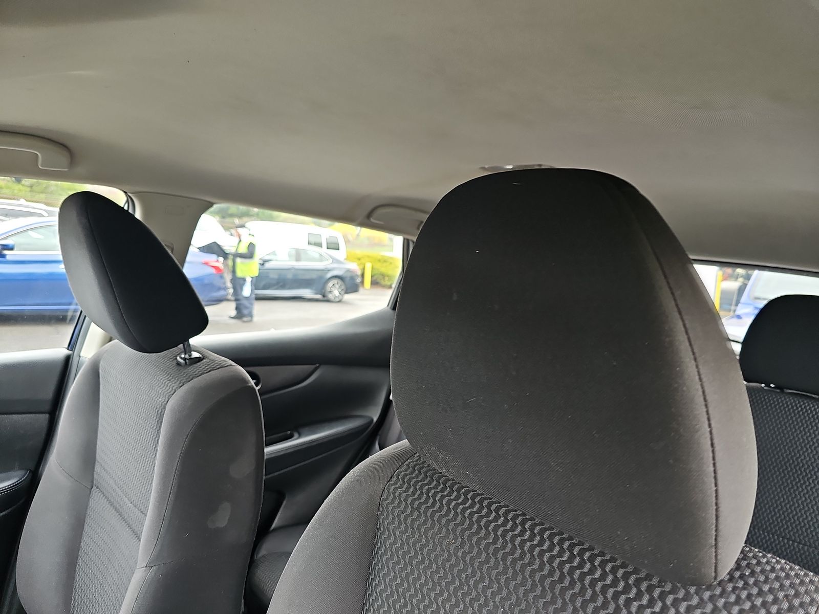2020 Nissan Rogue Sport S FWD