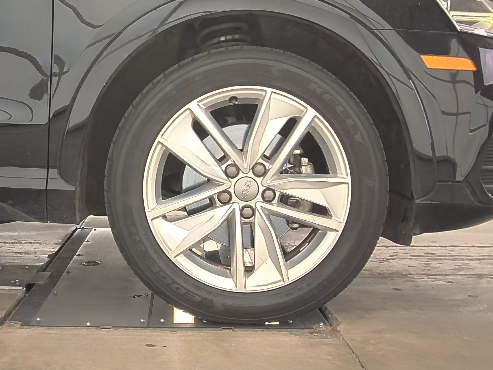 2017 Audi Q3 2.0T Premium AWD
