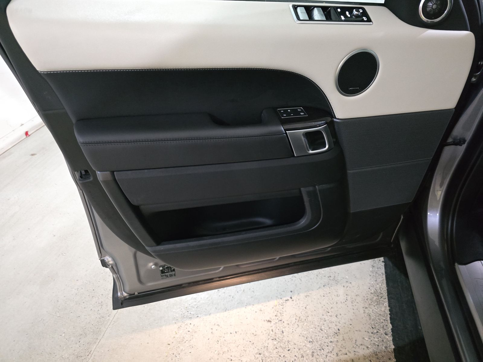 2022 Land Rover Range Rover Sport HSE Silver Edition AWD