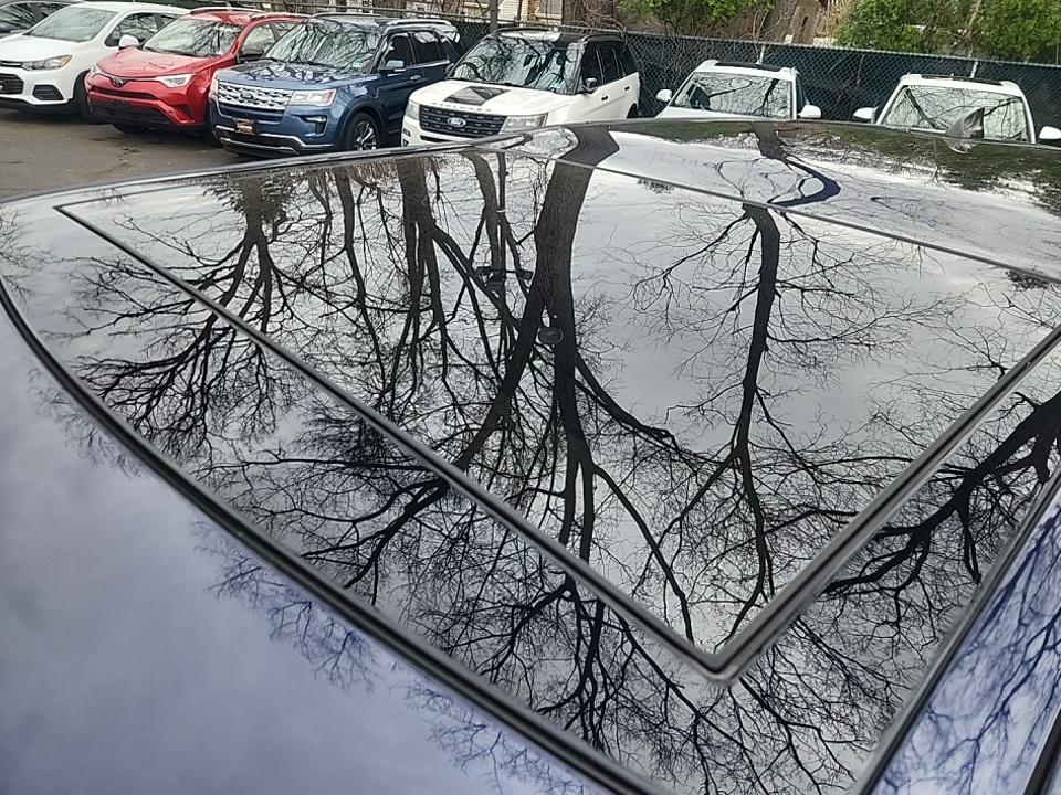 2017 Land Rover Discovery HSE AWD