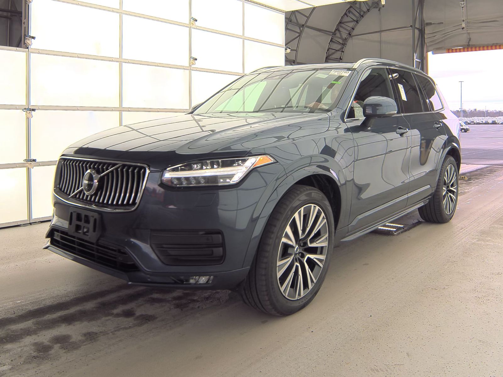 2020 Volvo XC90 T6 Momentum AWD