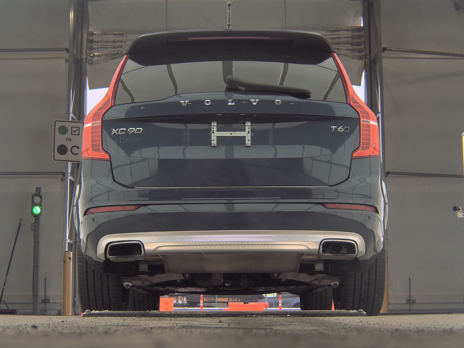 2020 Volvo XC90 T6 Momentum AWD