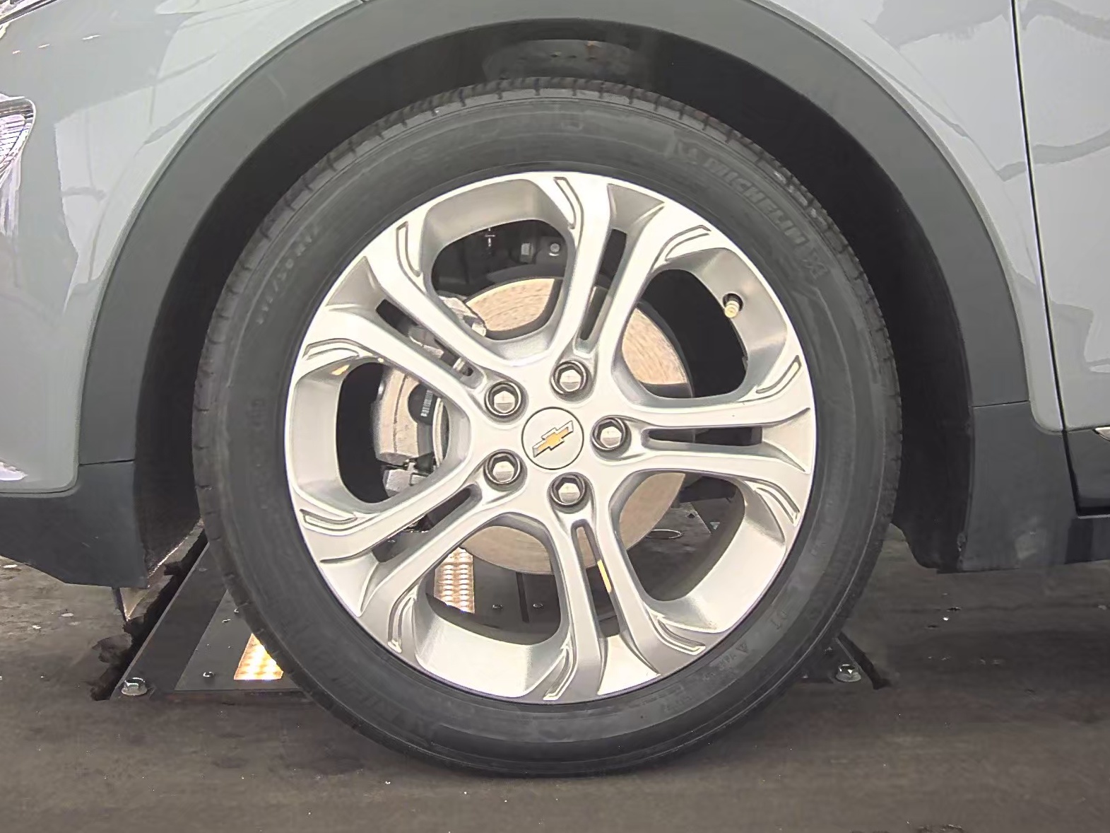 2020 Chevrolet Bolt EV LT FWD