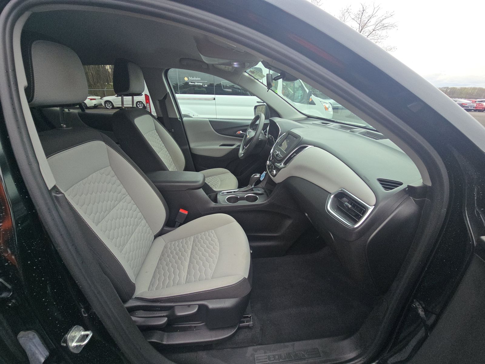 2020 Chevrolet Equinox LS FWD