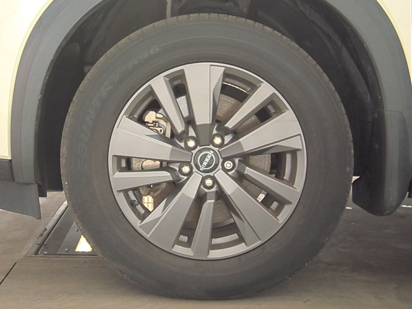 2022 Nissan Pathfinder SV AWD