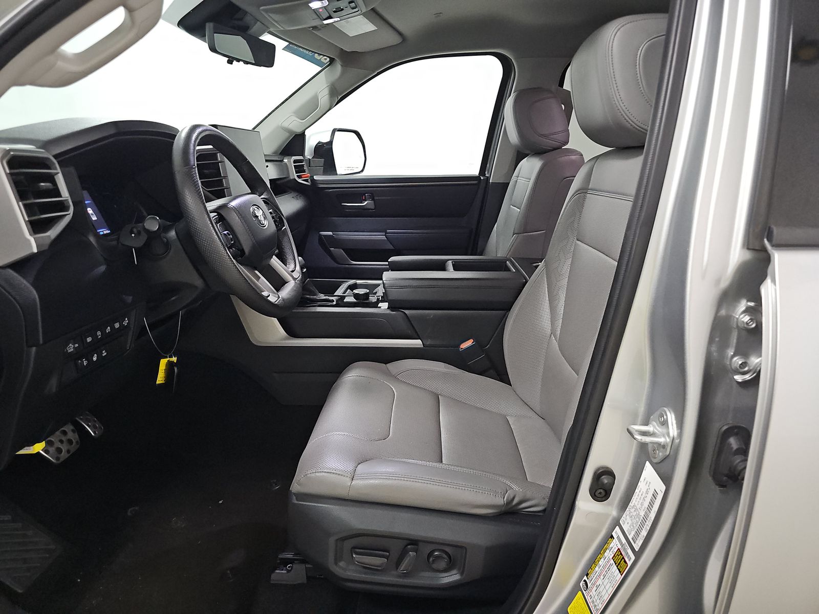 2022 Toyota Tundra SR5 RWD