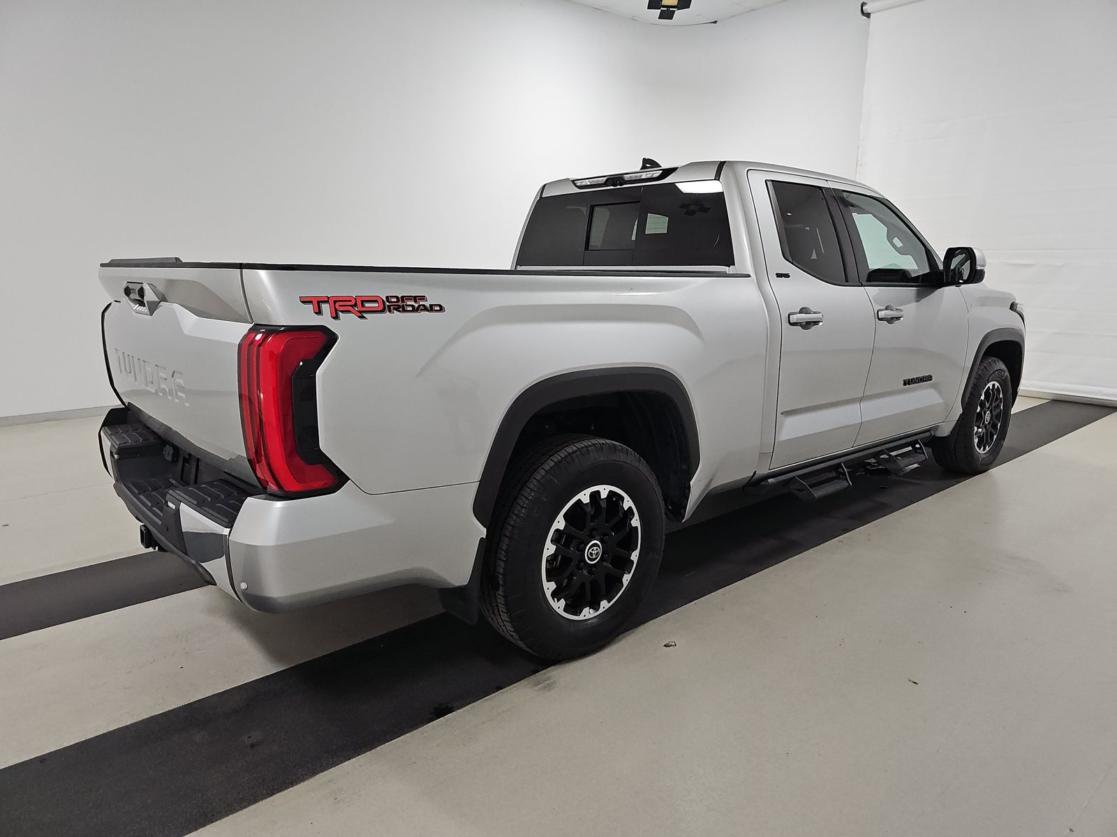 2022 Toyota Tundra SR5 RWD