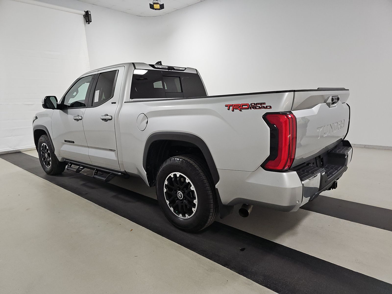2022 Toyota Tundra SR5 RWD
