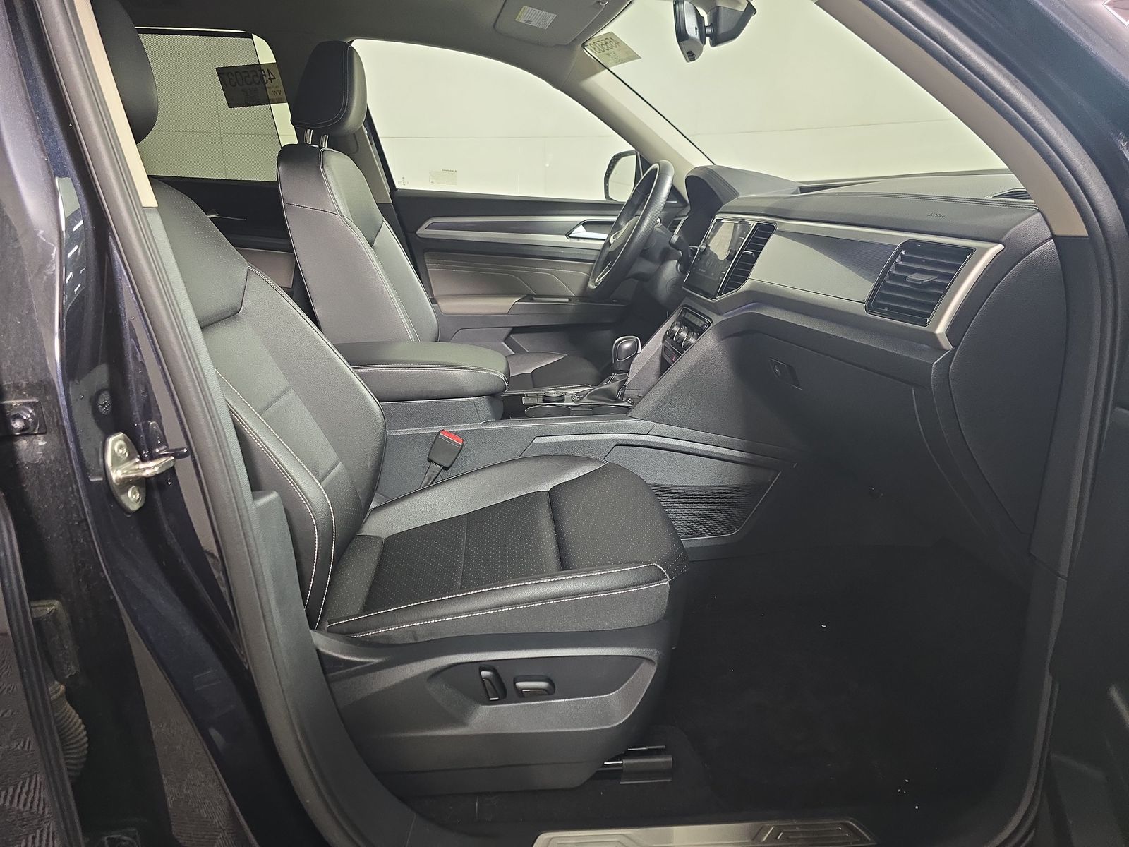 2023 Volkswagen Atlas 3.6L V6 SEL R-Line Black AWD