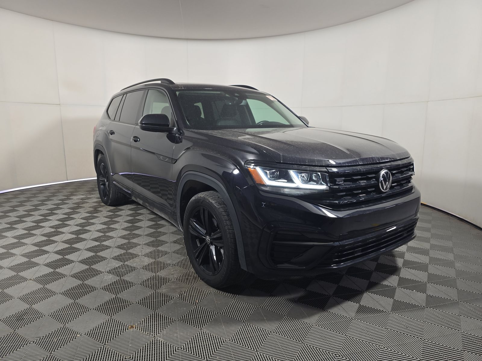 2023 Volkswagen Atlas 3.6L V6 SEL R-Line Black AWD