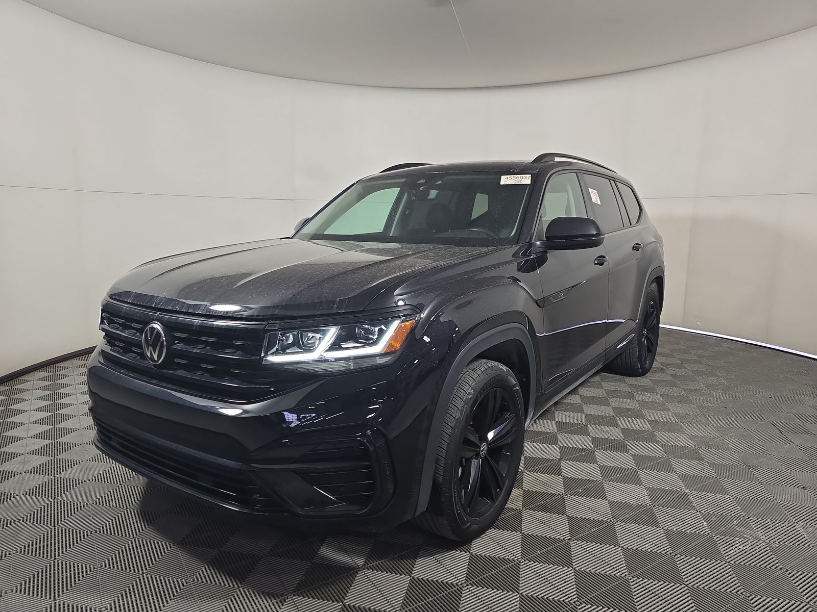 2023 Volkswagen Atlas 3.6L V6 SEL R-Line Black AWD