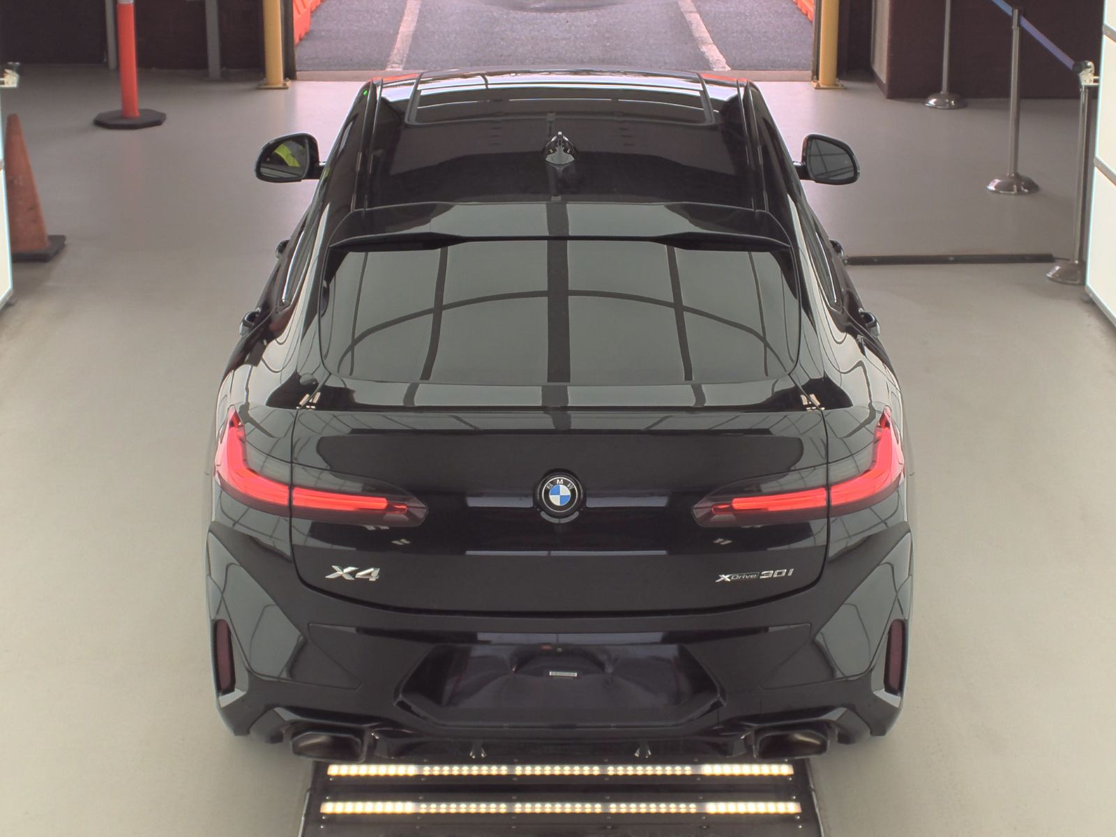 2022 BMW X4 xDrive30i AWD