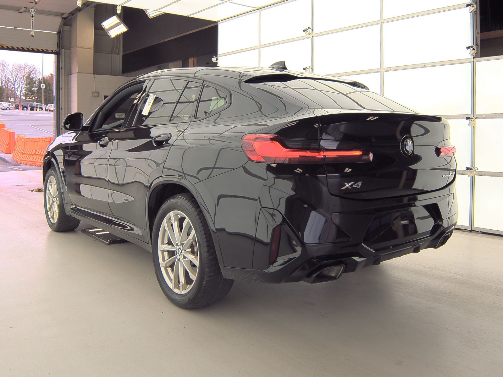 2022 BMW X4 xDrive30i AWD