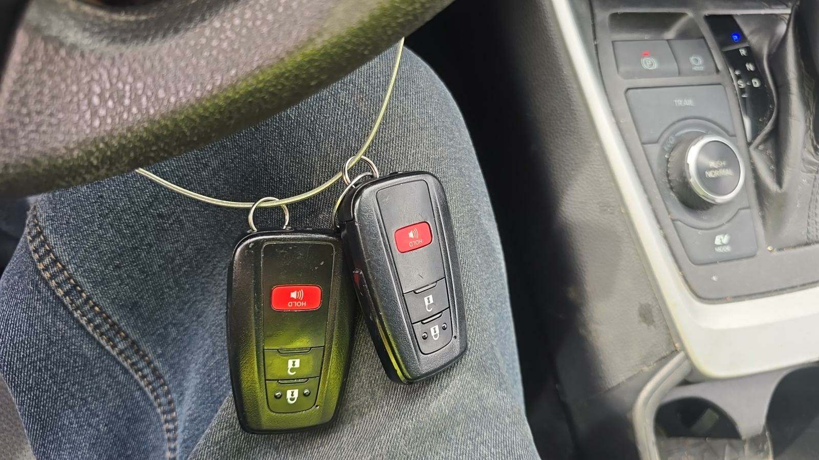 2021 Toyota RAV4 Hybrid XLE AWD