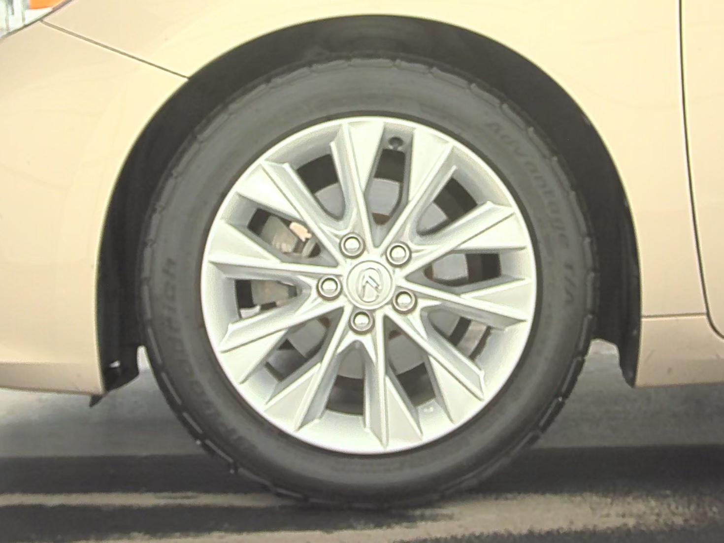 2013 Lexus ES ES 300h FWD